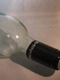 Black/Silver Grapes PVC Shrink Capsules